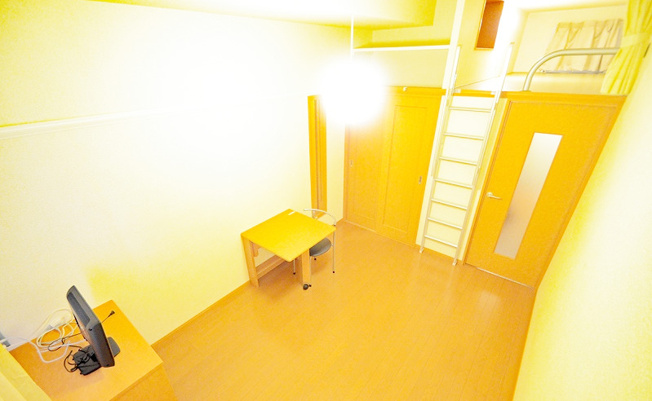 【寝室】 | レオパレスウィル山手 | 同タイプ参考写真です。
