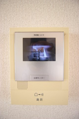 【セキュリティ】 | カショハウス | 訪問者の分かるモニターホン