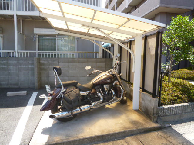 倉敷市川西町のアパートのその他共用部分|自転車置き場