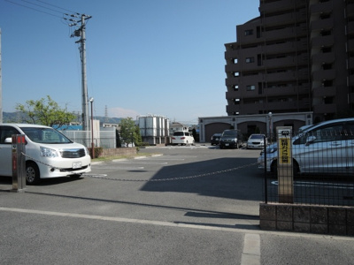 【駐車場】 | シャルム山本