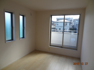 【子供部屋】 | オーナーチェンジ　さいたま市緑区松木1丁目　敷地37坪・建物31坪の駐車2台の中古住宅 | 子供部屋にもぴったりのお部屋