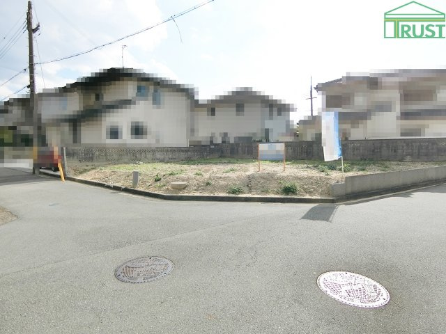 明石市大久保町西嶋 売土地の前面道路含む現地写真