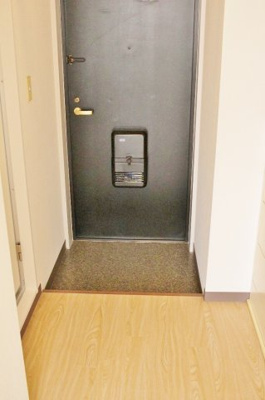【玄関】 | 第２ムサシビル | コンパクトな玄関です