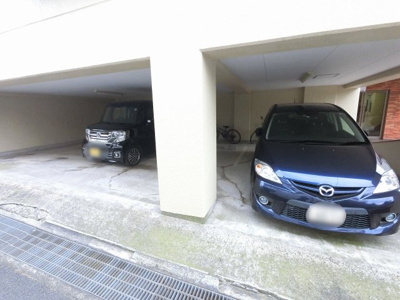 【駐車場】 | カープ鷺沼 | 平置き駐車場