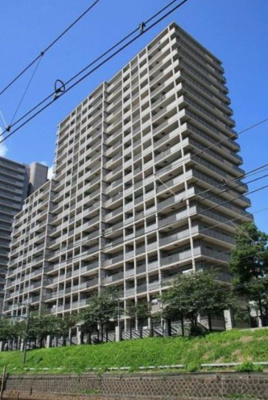 【外観】 | オルトヨコハマ・ビューポリス イーストウイング | 1階住戸につき小さなお子様が走り回っても安心です♪