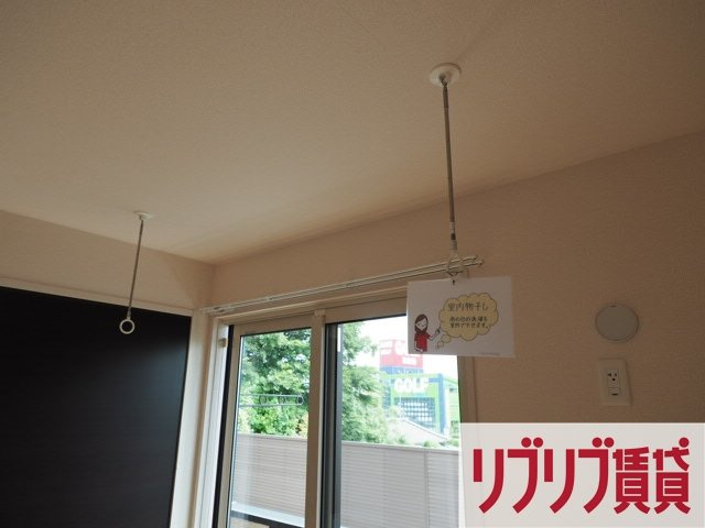 ロイヤルクレッセント西登戸参番館の設備
