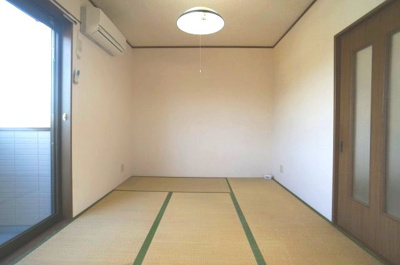 【和室】 | ベルハイツⅡ | 南側和室6帖