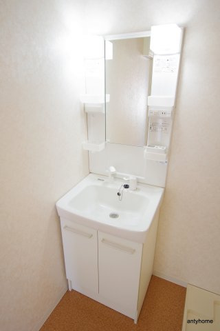 ラムアンドエヌエンタープライズの洗面所