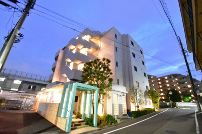 【外観】 | プラティーノ池上 | 最上階・南向きで陽当り良好！ご家族と野会話が弾む対面式キッチンです♪