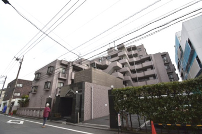 【外観】 | クレッセント糀谷 | 京急空港線「大鳥居」駅徒歩7分と好立地。