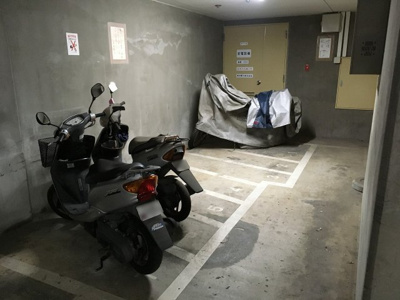 【その他共用部分】 | ライオンズマンション梶が谷第3 | バイク置場