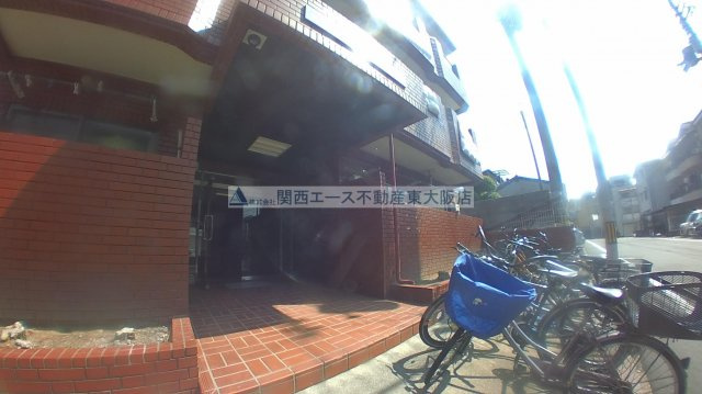 【エントランス】 | グロースハイツ菱屋西
