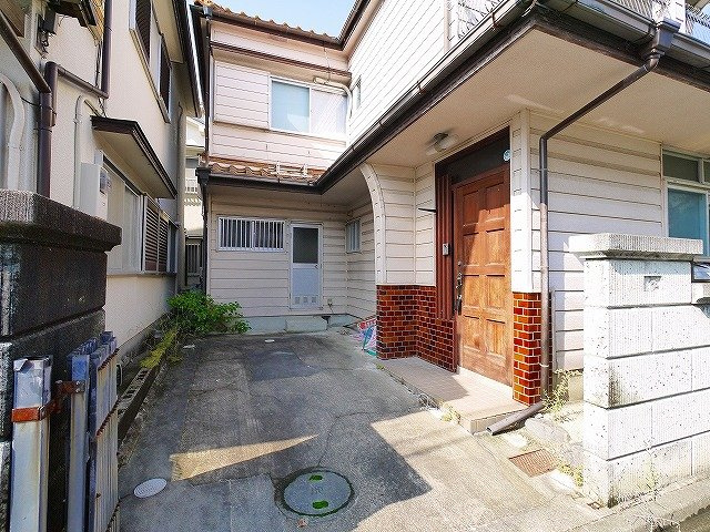 二階堂一戸建の駐車場