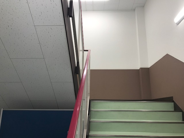 西原ビルの和室