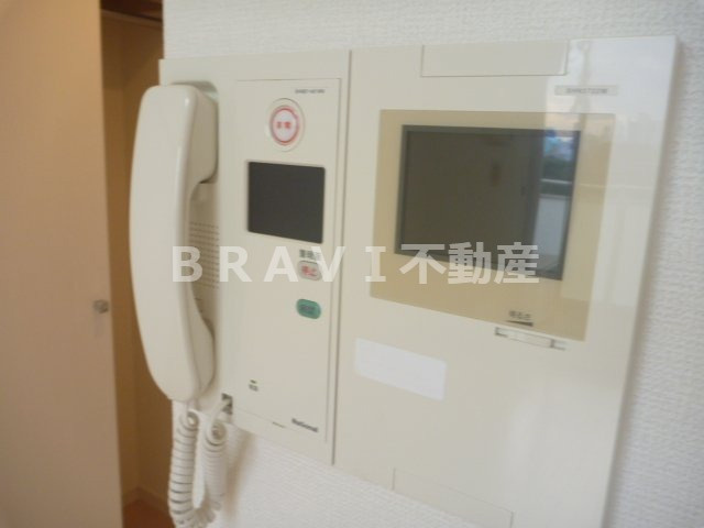 セイワパレス大阪城北　BRAVI不動産のセキュリティ|【セイワパレス大阪城北】モニター付きインターホン