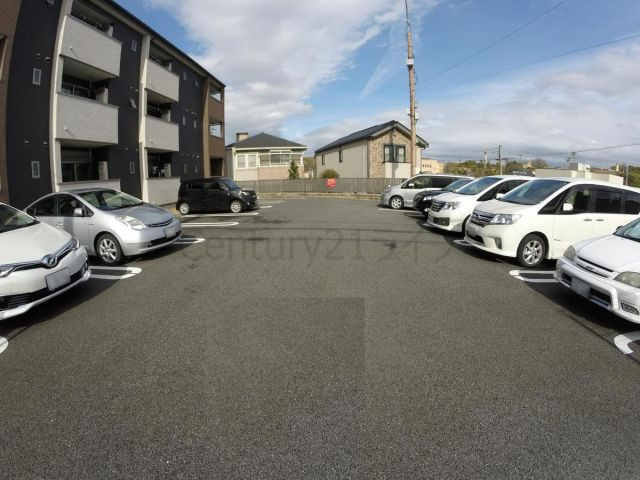 【駐車場】 | ヒルサイドウエガハラ