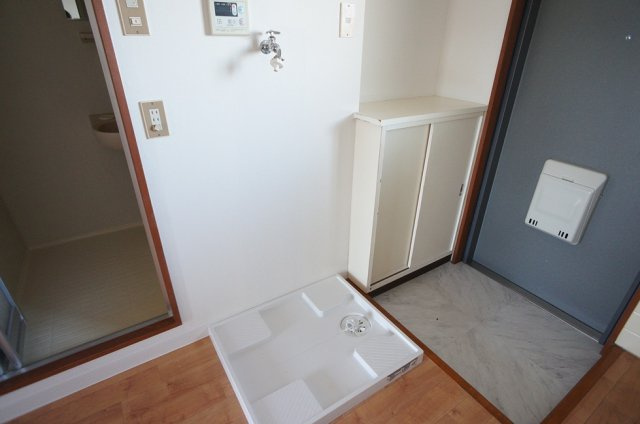 【設備】 | デイブレイクタウン | 室内洗濯機置場