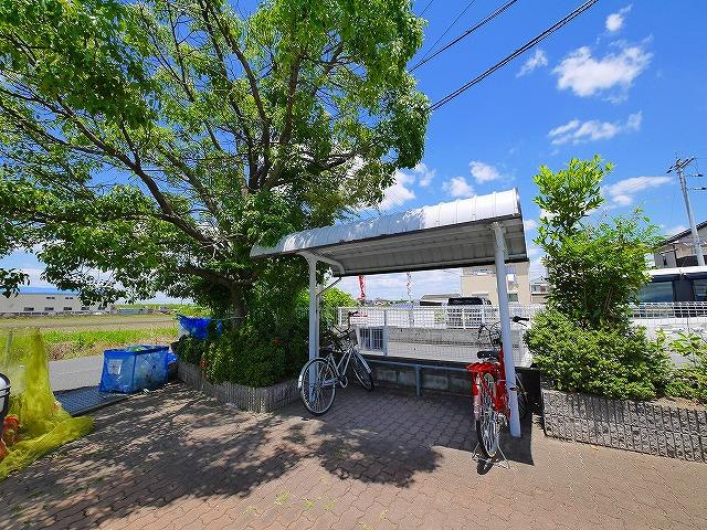 ライフイックスⅡのその他共用部分|自転車置き場