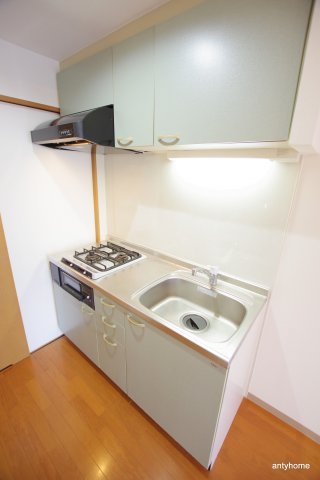 オーパス　仲介手数料無料のキッチン