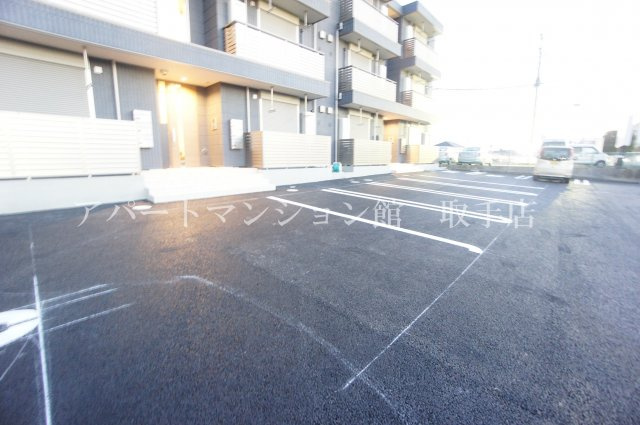 ブルーコートの駐車場