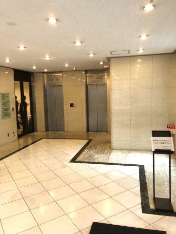 港区虎ノ門３丁目の事務所のロビー