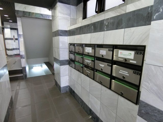 【エントランス】