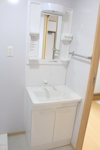 オーヴⅢの独立洗面台