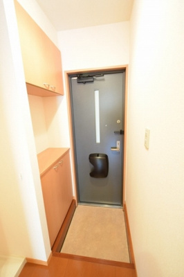 【玄関】 | セジュール西岡本