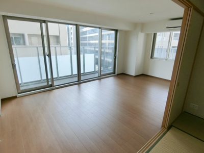 【居間・リビング】 | 神戸ハーバータワー