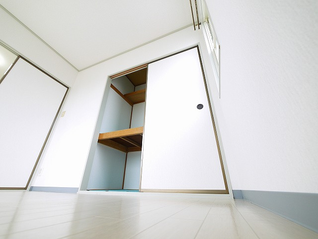レジデンス西ノ京Aの収納|収納豊富です
