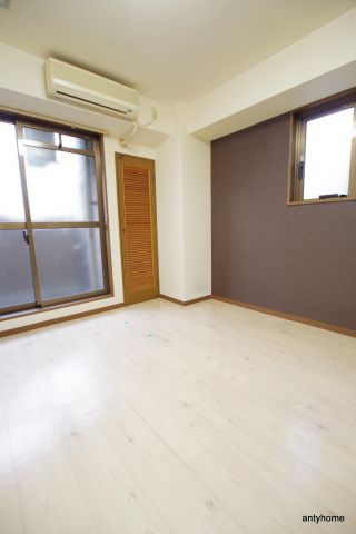 タカノハイム天神橋　仲介手数料無料の洋室
