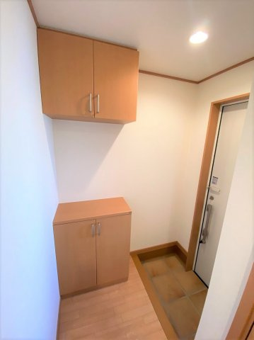 シャレーコーセイ壱番館の玄関