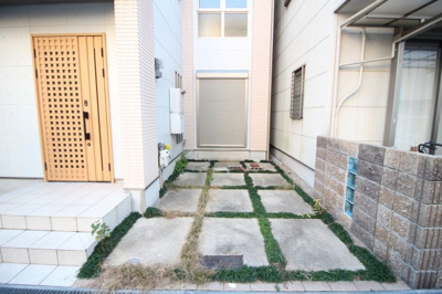 【駐車場】 | 桃ヶ池町2丁目貸家 | 駐車場