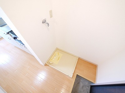 グレースヴィラ河合の設備|室内洗濯機置き場です