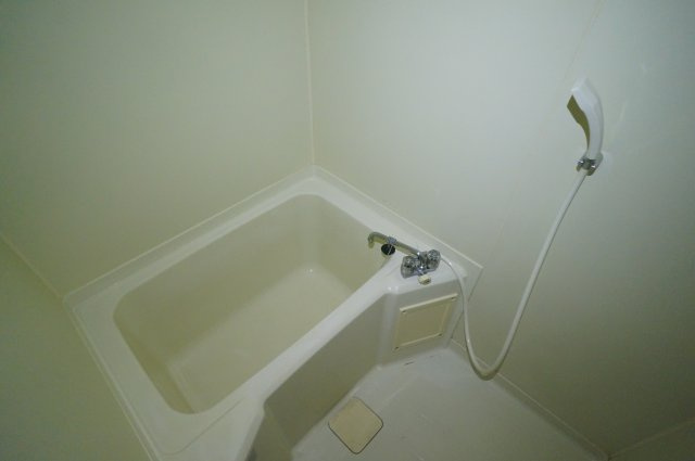 アメニティマンションⅢの浴室