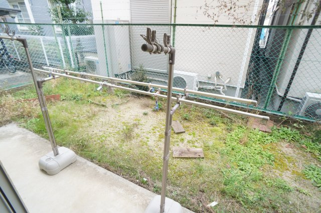 アメニティマンションⅢの庭