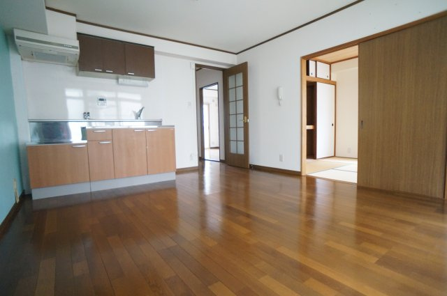 アメニティマンションⅢの居間・リビング