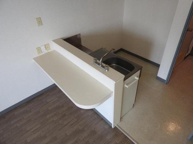 エスポワール鶴島の居間・リビング