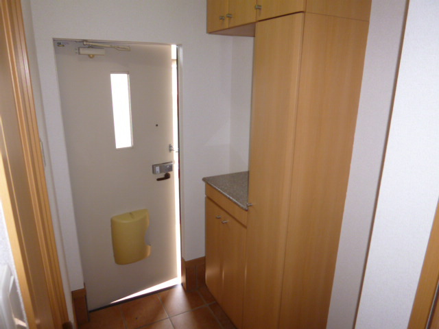 メロウグローブＢの玄関