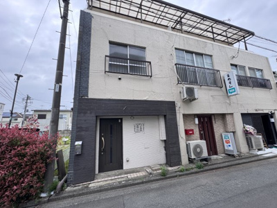 【外観】 | 第２レボーズビル | 1階は全部で3店舗