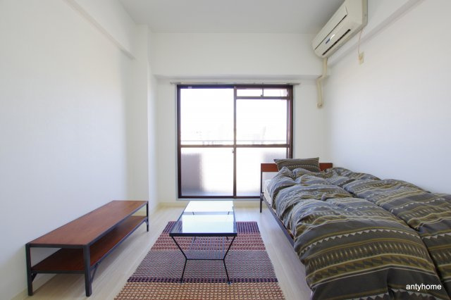 おおきに北梅田サニーアパートメント　仲介手数料無料の居間・リビング