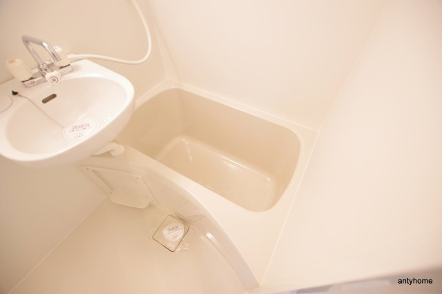 おおきに北梅田サニーアパートメント　仲介手数料無料の浴室