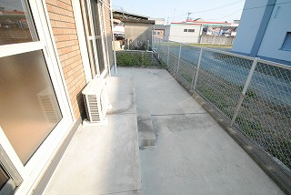 アルル　A棟のバルコニー