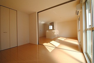 アルル　A棟の居間・リビング