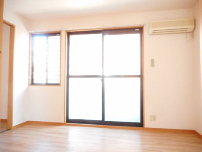 プランドールの居間・リビング