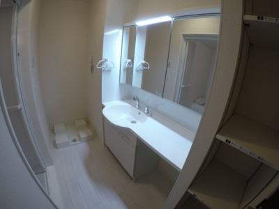 【独立洗面台】 | サンシャイン永添B