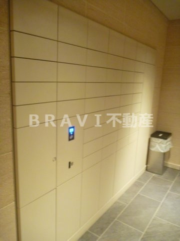 S-FORT大阪同心（エスフロントオオサカドウシン）　BRAVI不動産のその他共用部分|【S-FORT大阪同心】宅配ボックス
