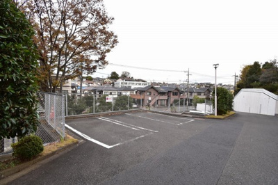 【駐車場】 | ソルクレスト菊名 | 平置き駐車場