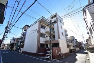【外観】 | 東急池上線「千鳥町」駅徒歩12分、東急多摩川線「下丸子」駅徒歩5分・「鵜の木」駅徒歩6分と好立地。