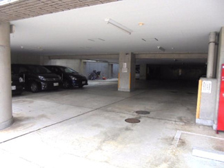 【駐車場】 | 屋内平面駐車場★